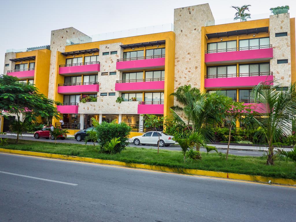 Unique Playa Del Carmen Center Hotel Exterior photo
